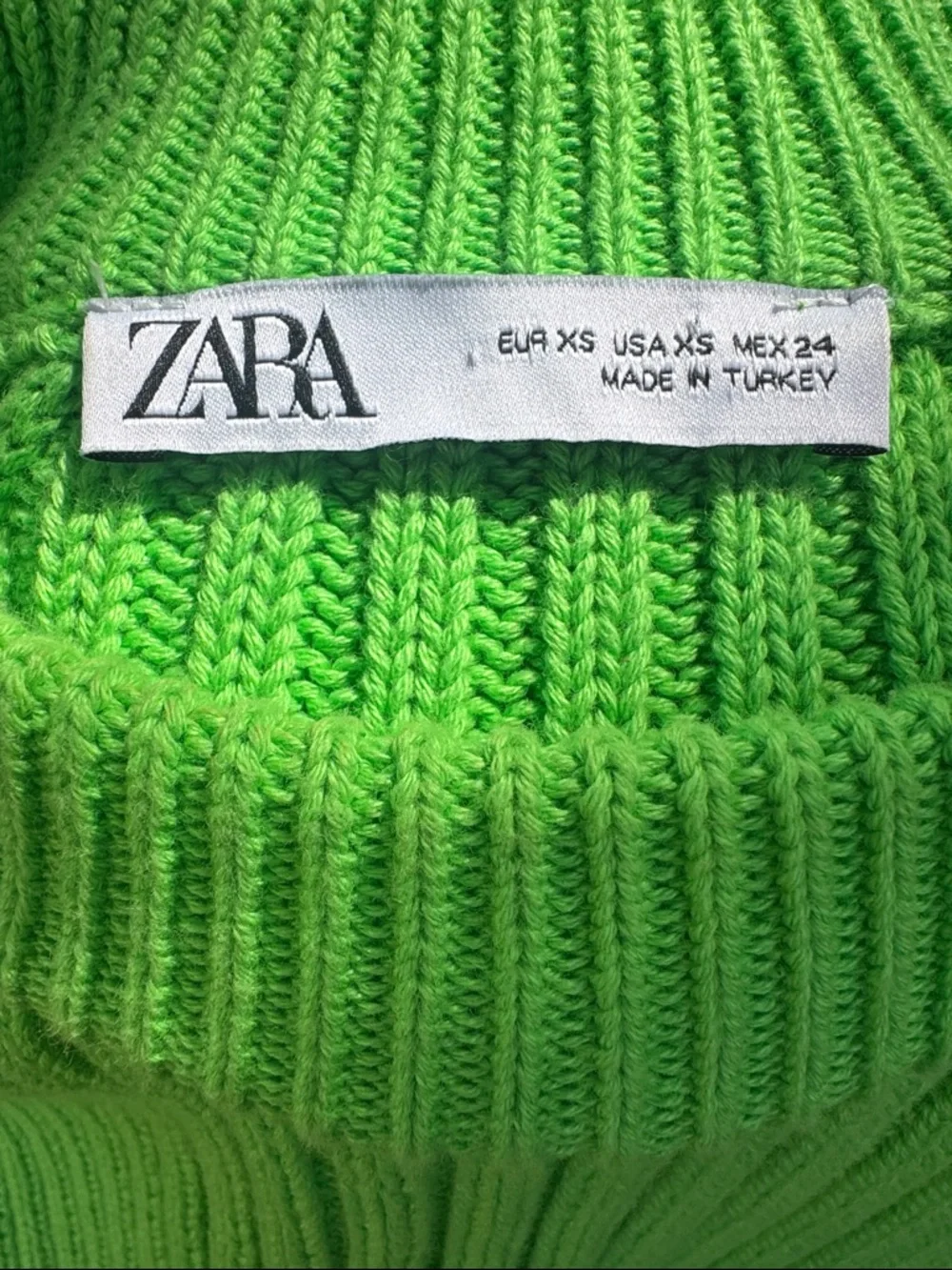 Zara Cropped Ribbed Crewneck Sweater Lime Green Size XS